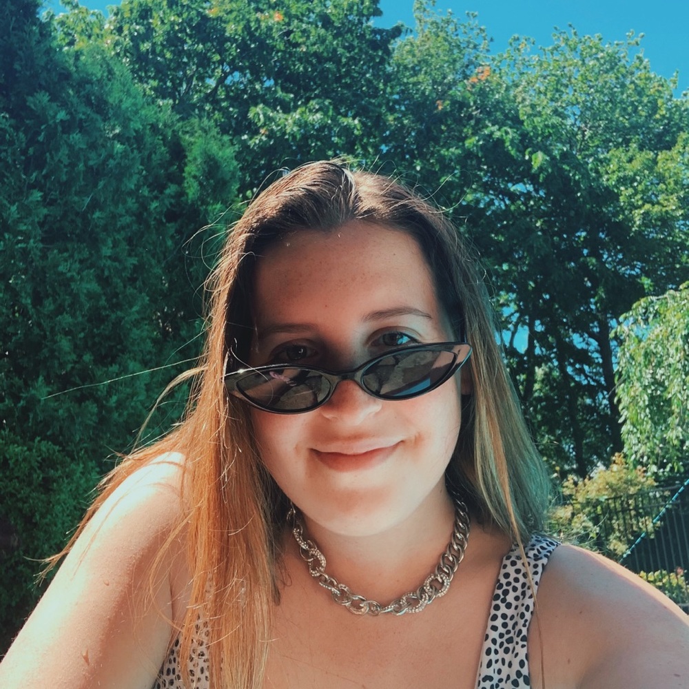 Meet your Posher, Sabrina